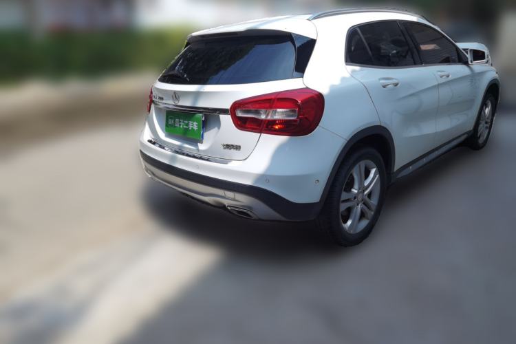 Used Mercedes-Benz GLA 2016 GLA 200 Sport Edition Rear Right 45 Deg