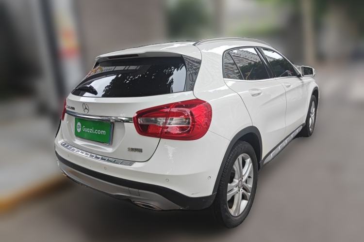 Used Mercedes-Benz GLA 2016 GLA 200 Sport Edition Rear Right 45 Deg