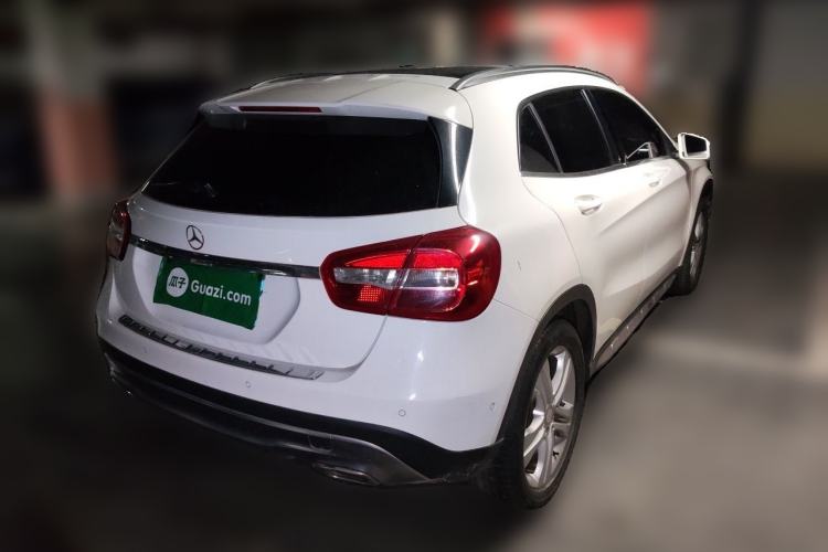Used Mercedes-Benz GLA 2016 GLA 200 Sport Edition Rear Right 45 Deg