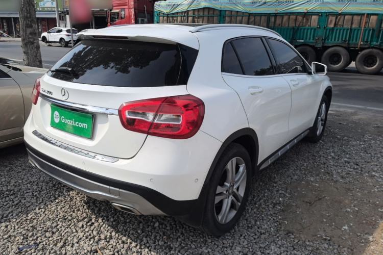 Used Mercedes-Benz GLA 2016 GLA 200 Sport Edition Rear Right 45 Deg
