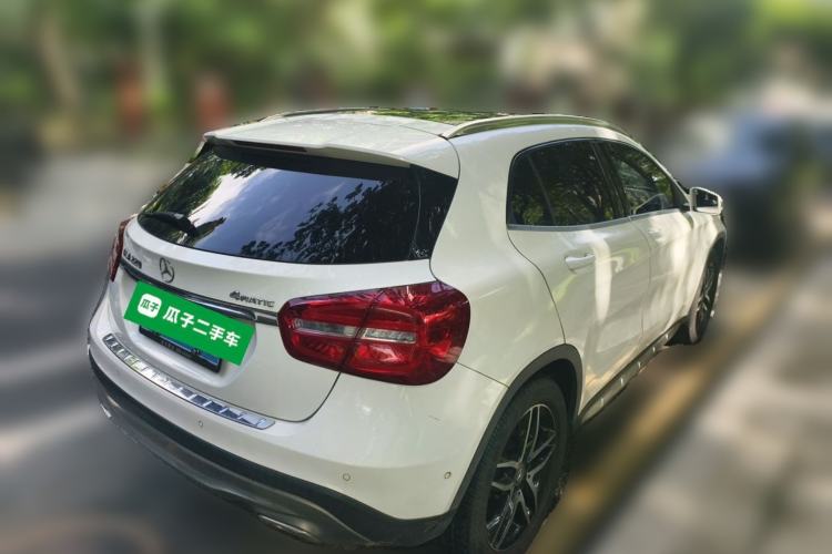 Used Mercedes-Benz GLA 2016 GLA 220 4MATIC Fashion Edition Rear Right 45 Deg