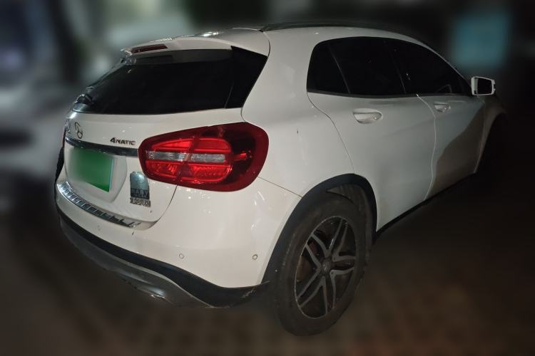 Used Mercedes-Benz GLA 2016 GLA 220 4MATIC Fashion Edition Rear Right 45 Deg