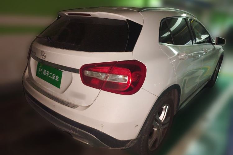 Used Mercedes-Benz GLA 2016 GLA 200 Sport Edition Rear Right 45 Deg