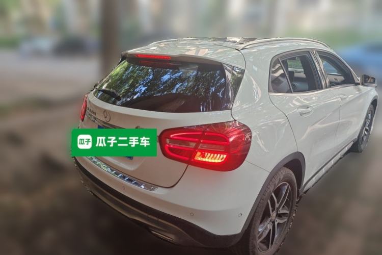Used Mercedes-Benz GLA 2016 GLA 220 4MATIC Fashion Edition Rear Right 45 Deg