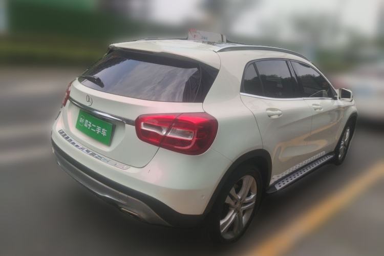 Used Mercedes-Benz GLA 2016 GLA 200 Sport Edition Rear Right 45 Deg