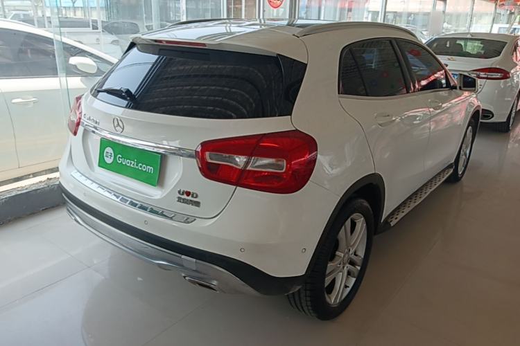 Used Mercedes-Benz GLA 2016 GLA 200 Sport Edition Rear Right 45 Deg