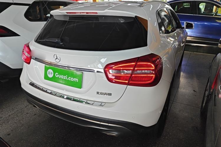 Used Mercedes-Benz GLA 2016 GLA 200 Fashion Model Rear Right 45 Deg