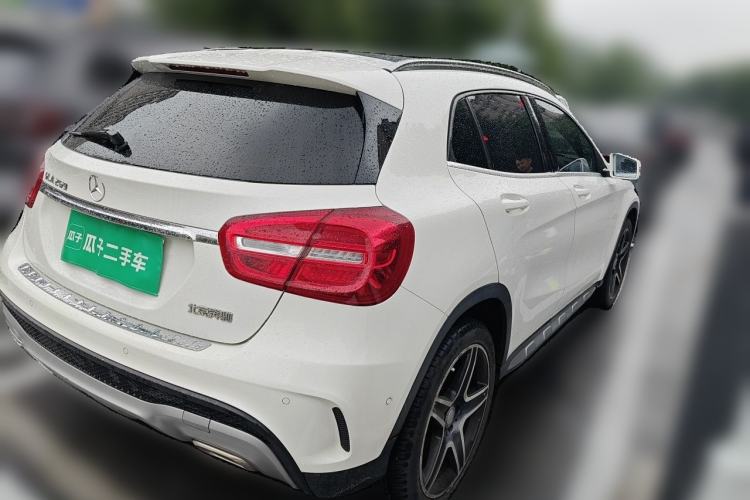 Used Mercedes-Benz GLA 2016 GLA 200 Fashion Model Rear Right 45 Deg