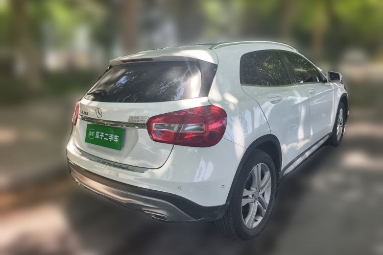 Used Mercedes-Benz GLA 2016 GLA 200 Sport Edition Rear Right 45 Deg