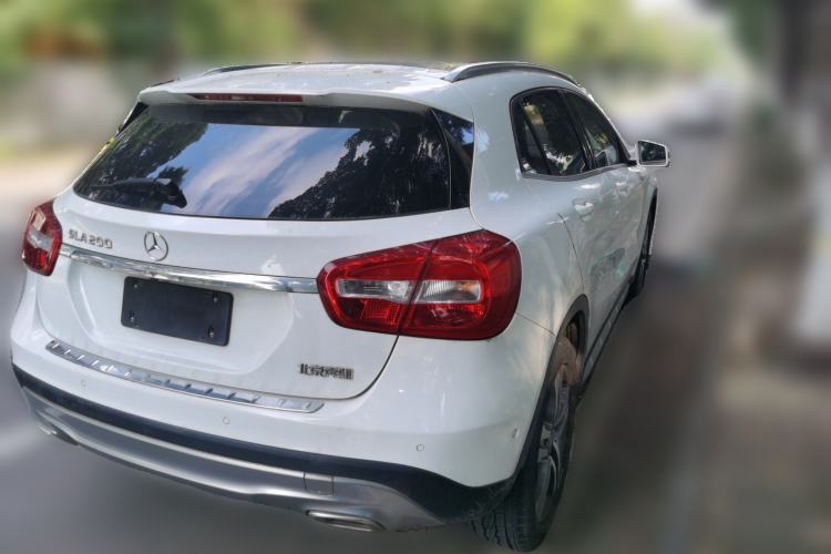 Used Mercedes-Benz GLA 2016 GLA 200 Sport Edition Rear Right 45 Deg