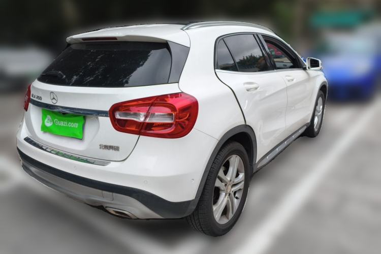 Used Mercedes-Benz GLA 2016 GLA 200 Sport Edition Rear Right 45 Deg