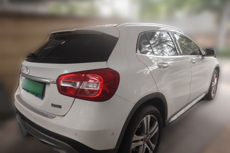 Used Mercedes-Benz GLA 2016 GLA 200 Sport Edition Rear Right 45 Deg
