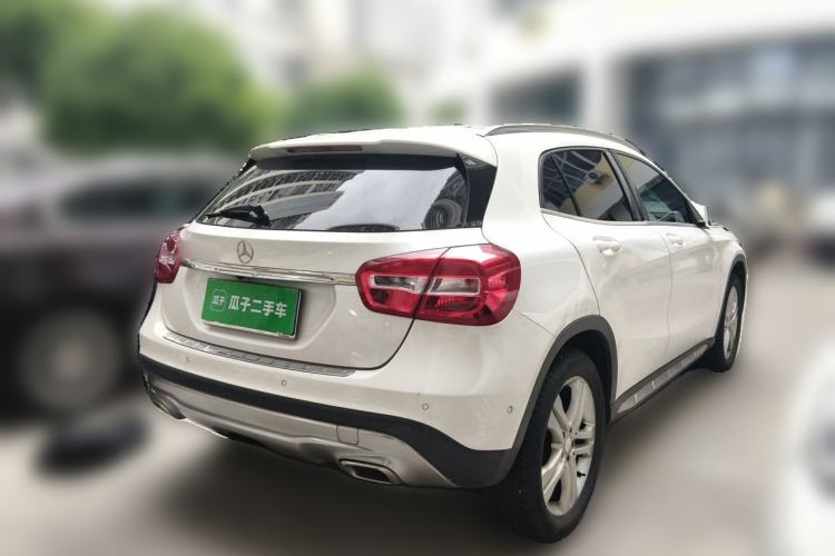 Used Mercedes-Benz GLA 2016 GLA 200 Sport Edition Rear Right 45 Deg