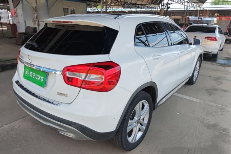 Used Mercedes-Benz GLA 2016 GLA 200 Sport Edition Rear Right 45 Deg