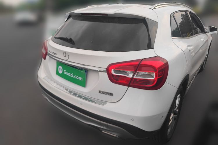 Used Mercedes-Benz GLA 2016 GLA 200 Sport Edition Rear Right 45 Deg
