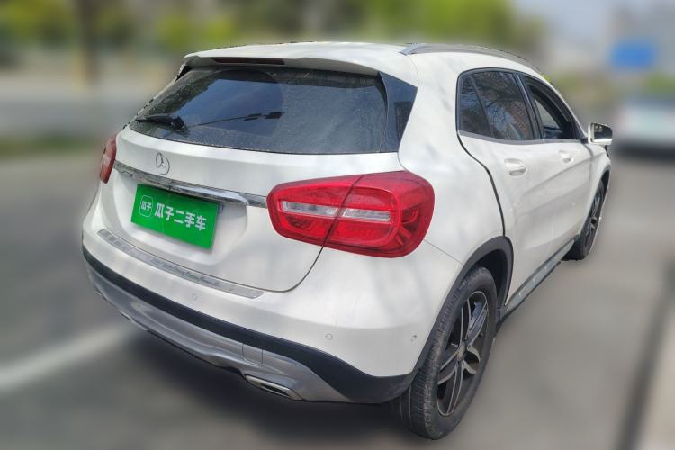 Used Mercedes-Benz GLA 2016 GLA 220 4MATIC Fashion Edition Rear Right 45 Deg