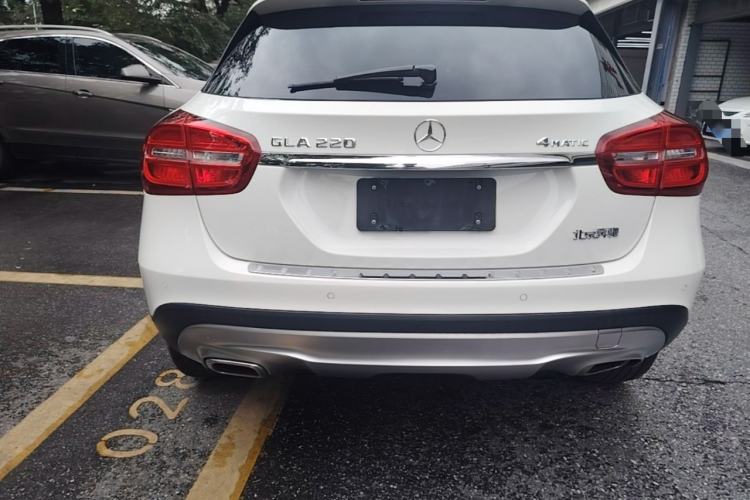 Used Mercedes-Benz GLA 2016 GLA 220 4MATIC Luxury Model Rear