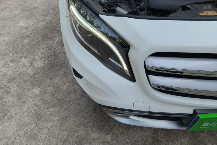 Used Mercedes-Benz GLA 2016 GLA 200 Sport Edition Right Front Headlight