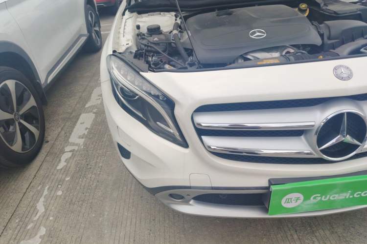 Used Mercedes-Benz GLA 2016 GLA 200 Fashion Model Right Front Headlight
