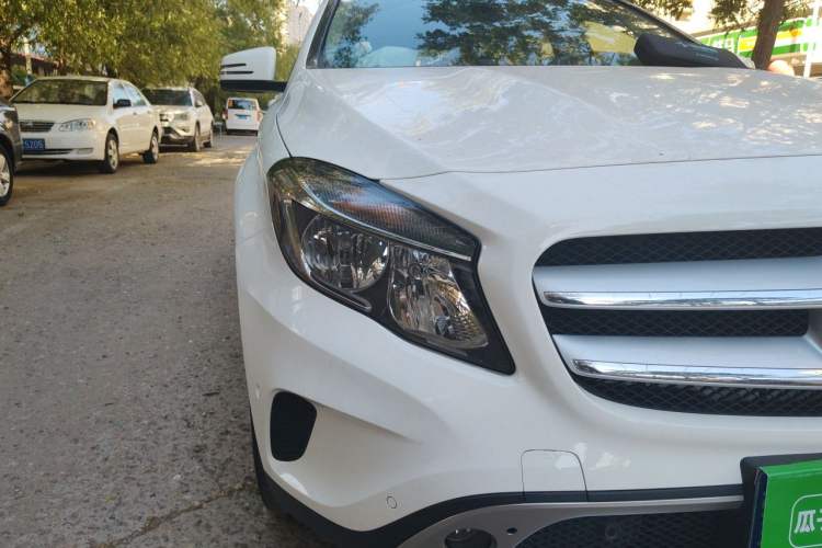 Used Mercedes-Benz GLA 2016 GLA 200 Sport Edition Right Front Headlight