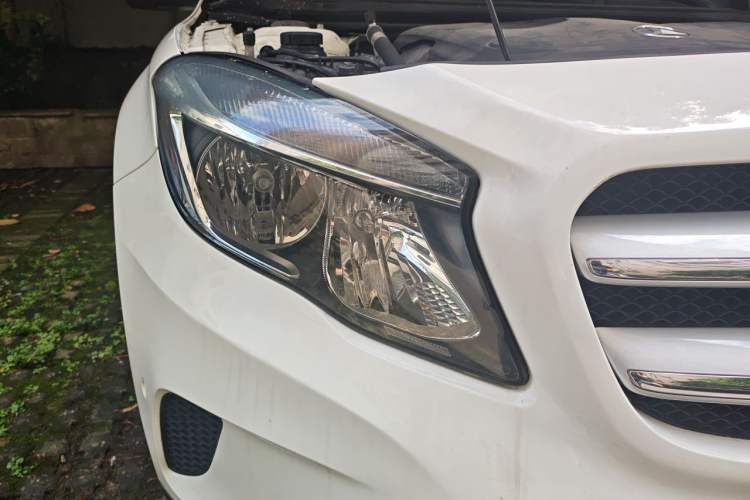 Used Mercedes-Benz GLA 2016 GLA 200 Sport Edition Right Front Headlight