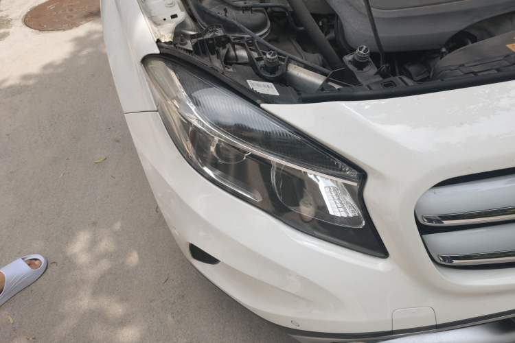 Used Mercedes-Benz GLA 2016 GLA 200 Sport Edition Right Front Headlight