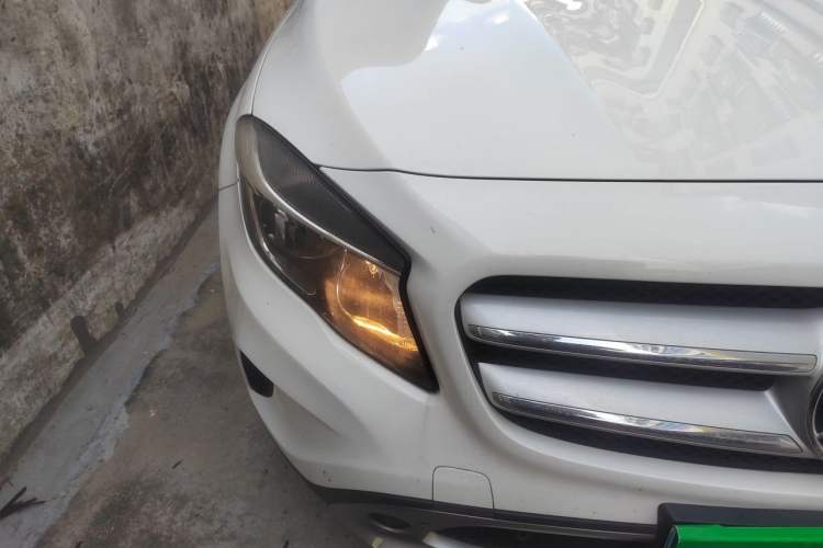 Used Mercedes-Benz GLA 2016 GLA 200 Sport Edition Right Front Headlight