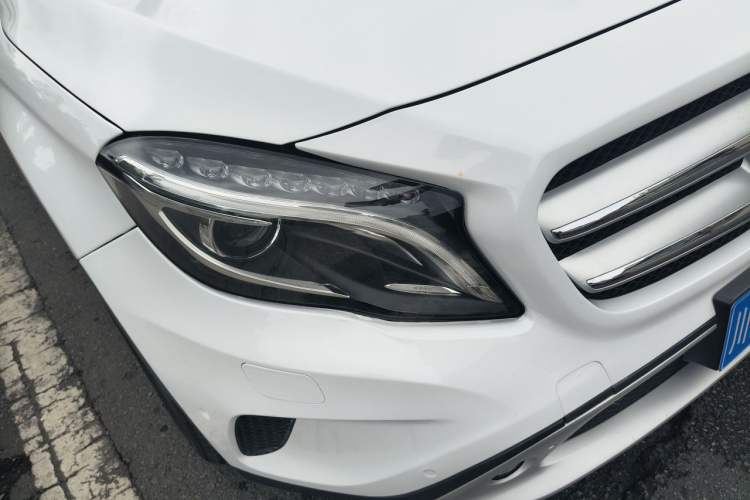 Used Mercedes-Benz GLA 2016 GLA 200 Sport Edition Right Front Headlight