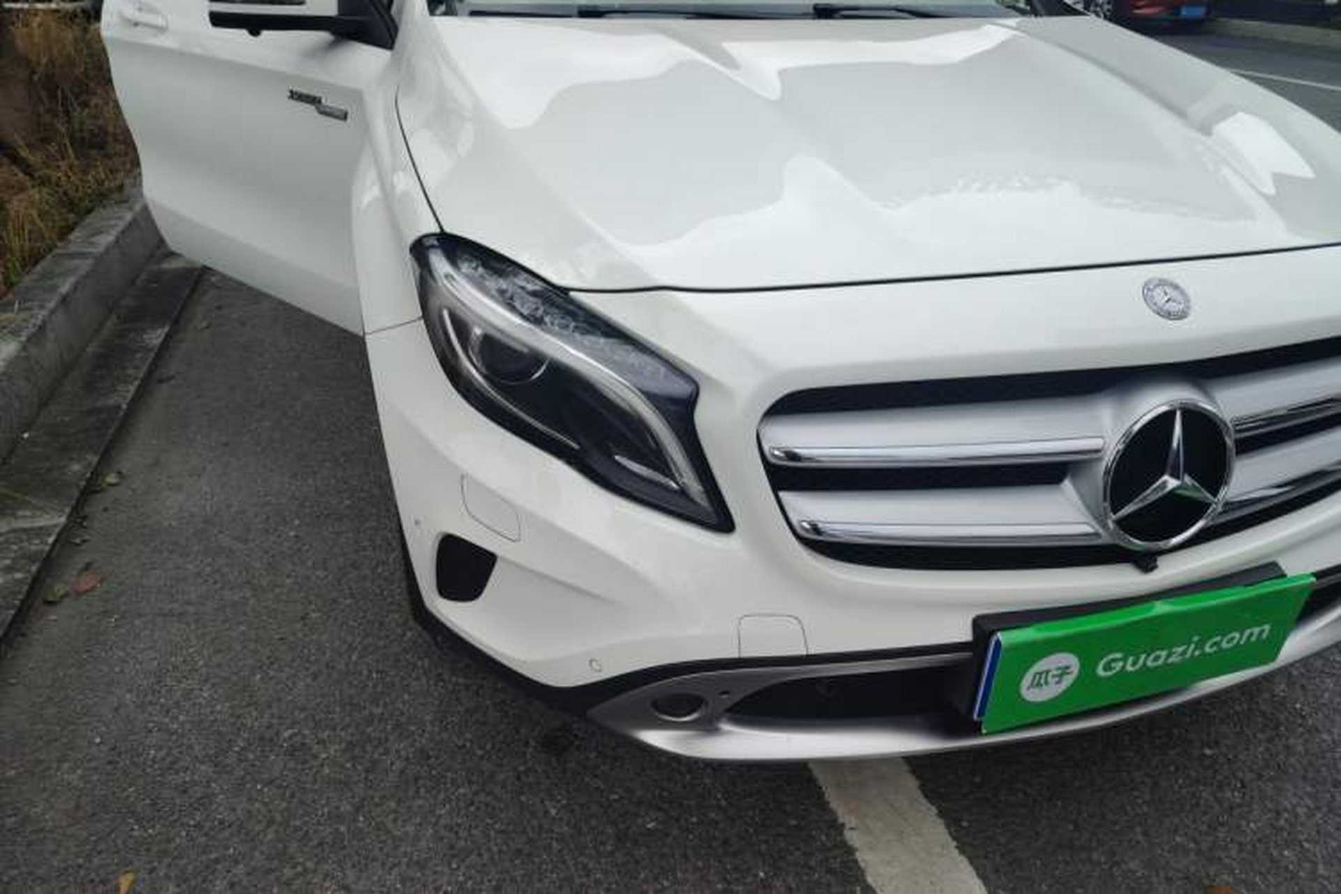 Used Mercedes-Benz GLA 2016 GLA 220 4MATIC Fashion Edition Right Front Headlight