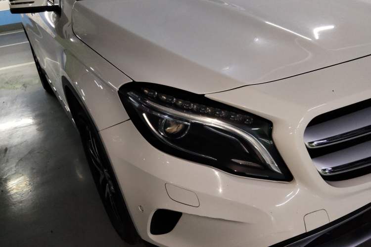 Used Mercedes-Benz GLA 2016 GLA 200 Fashion Model Right Front Headlight
