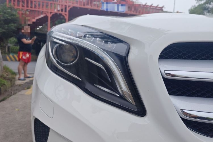 Used Mercedes-Benz GLA 2016 GLA 200 Fashion Model Right Front Headlight
