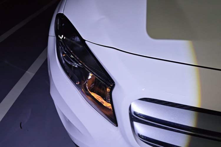 Used Mercedes-Benz GLA 2016 GLA 200 Sport Edition Right Front Headlight