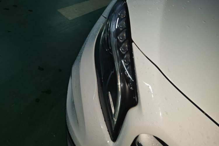 Used Mercedes-Benz GLA 2016 GLA 220 4MATIC Fashion Edition Right Front Headlight