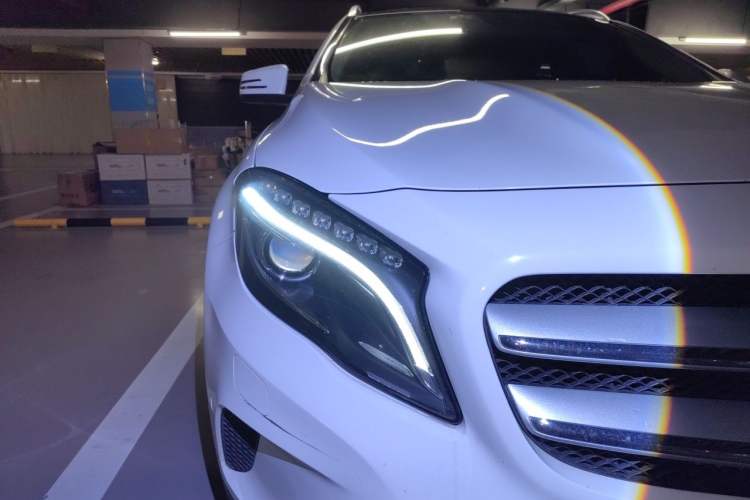 Used Mercedes-Benz GLA 2016 GLA 200 Fashion Model Right Front Headlight