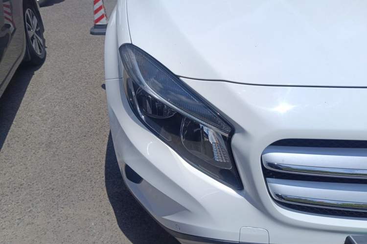 Used Mercedes-Benz GLA 2016 GLA 200 Sport Edition Right Front Headlight