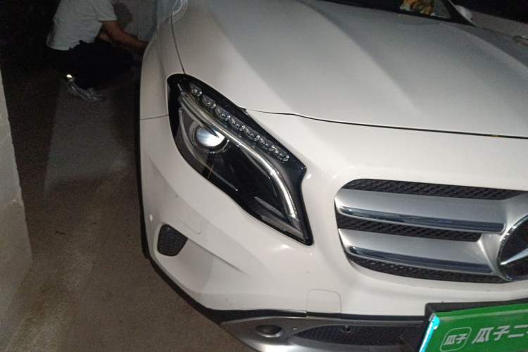 Used Mercedes-Benz GLA 2016 GLA 200 Fashion Model Right Front Headlight
