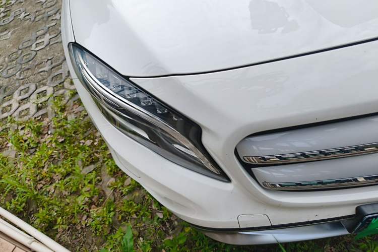 Used Mercedes-Benz GLA 2016 GLA 200 Fashion Model Right Front Headlight