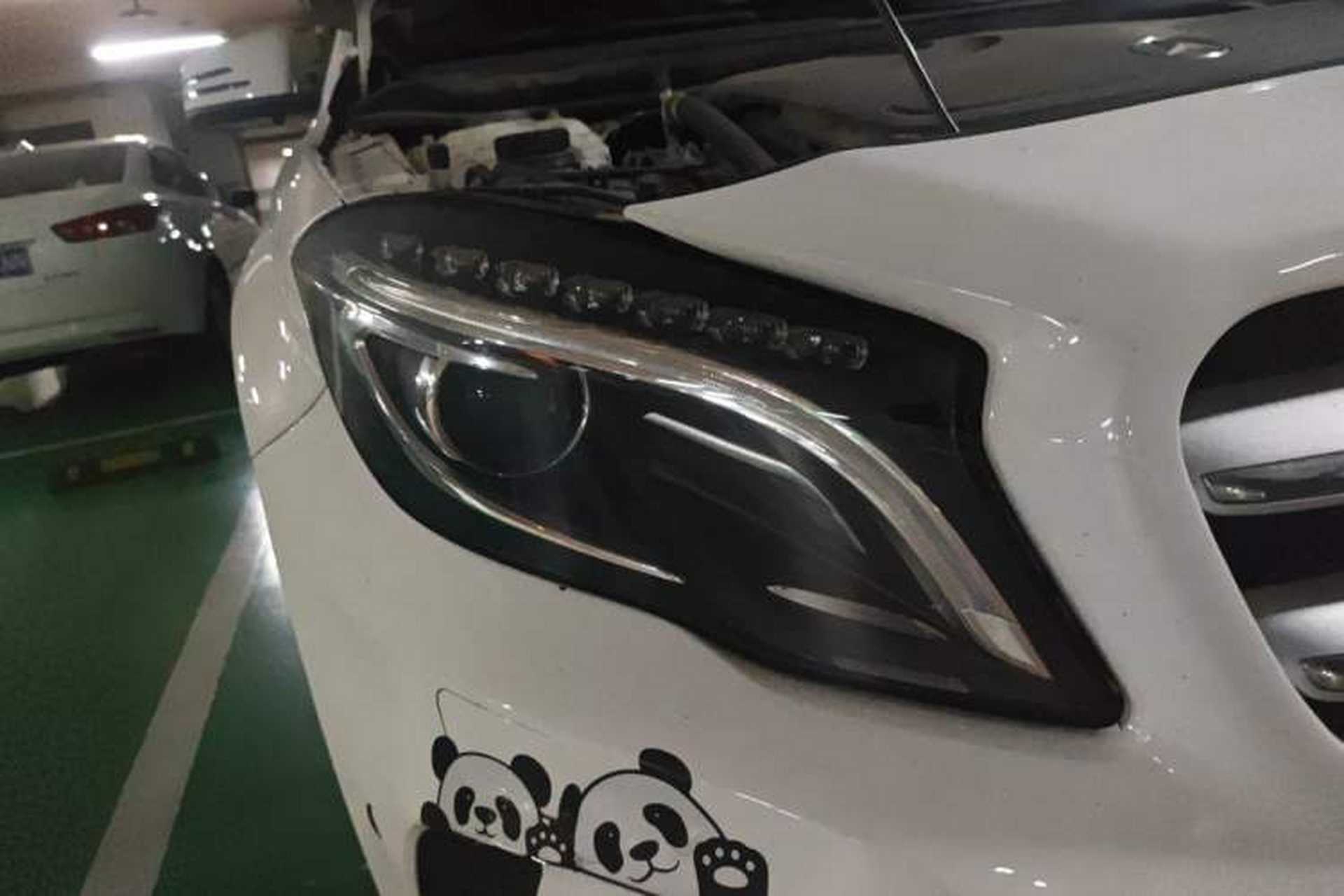 Used Mercedes-Benz GLA 2016 GLA 220 4MATIC Fashion Edition Right Front Headlight