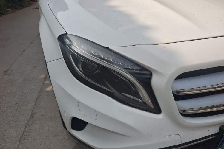 Used Mercedes-Benz GLA 2016 GLA 220 4MATIC Luxury Model Right Front Headlight