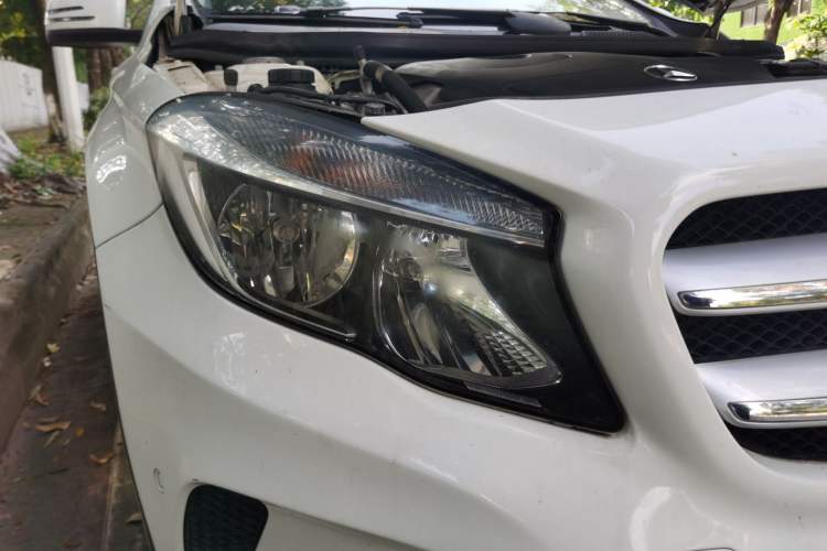Used Mercedes-Benz GLA 2016 GLA 200 Sport Edition Right Front Headlight