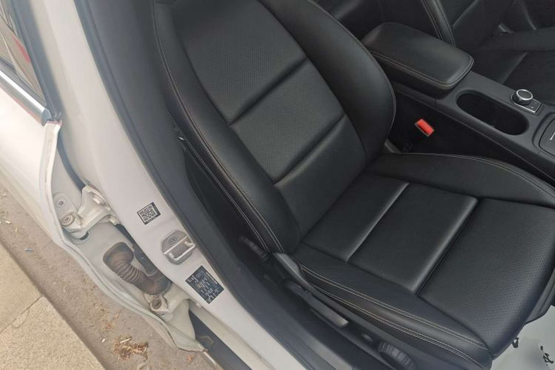 Used Mercedes-Benz GLA 2016 GLA 200 Fashion Model Right Front Seat