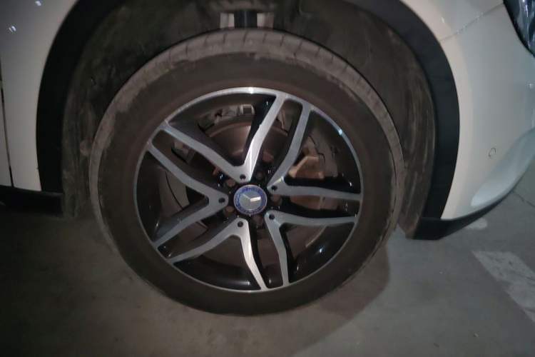 Used Mercedes-Benz GLA 2016 GLA 200 Fashion Model Right Front Wheel Hub