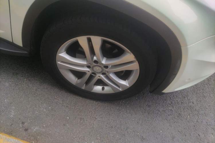 Used Mercedes-Benz GLA 2016 GLA 200 Sport Edition Right Front Wheel Hub