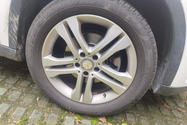 Used Mercedes-Benz GLA 2016 GLA 200 Fashion Model Right Front Wheel Hub