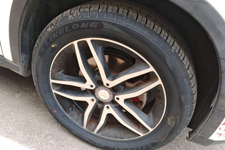 Used Mercedes-Benz GLA 2016 GLA 200 Fashion Model Right Front Wheel Hub