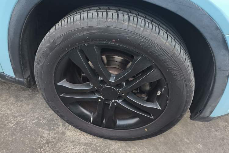 Used Mercedes-Benz GLA 2016 GLA 200 Sport Edition Right Front Wheel Hub