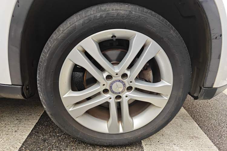 Used Mercedes-Benz GLA 2016 GLA 200 Sport Edition Right Front Wheel Hub