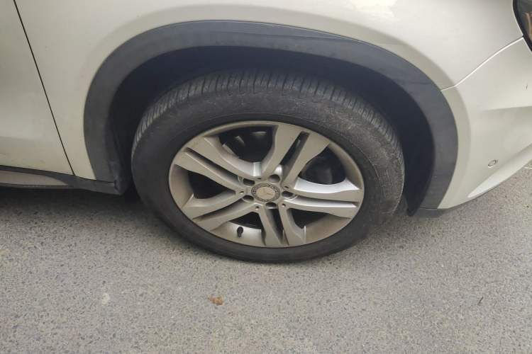 Used Mercedes-Benz GLA 2016 GLA 200 Sport Edition Right Front Wheel Hub