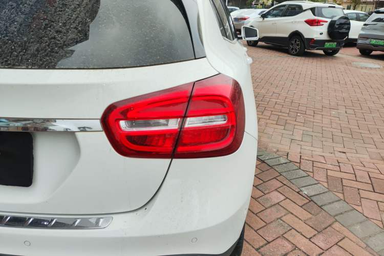 Used Mercedes-Benz GLA 2016 GLA 200 Fashion Model Right Rear Taillight