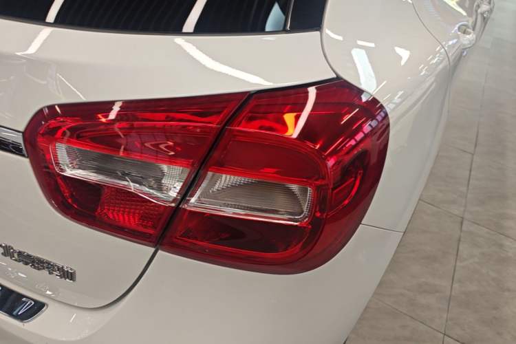 Used Mercedes-Benz GLA 2016 GLA 200 Sport Edition Right Rear Taillight